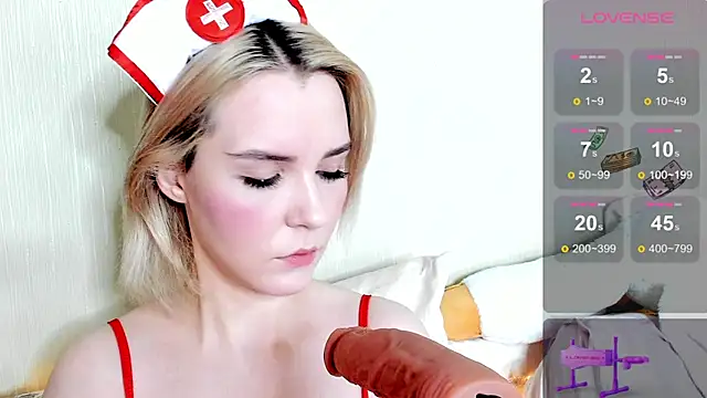 Kaya Devis online show from 21, 1, 2025