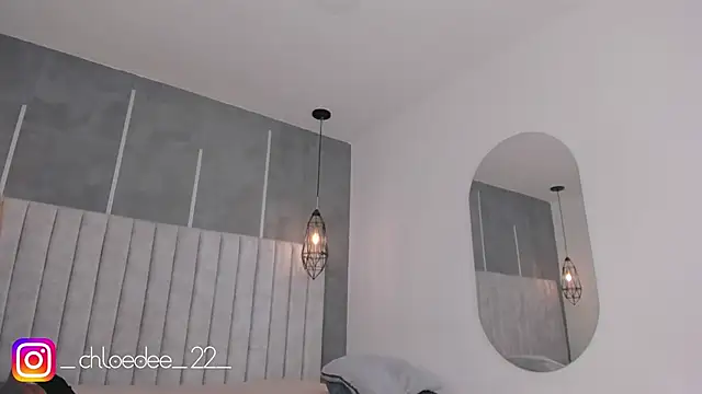 chloe d online show from 30, 12, 2024