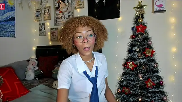 Cristal Jonasxh online show from 5, 12, 2024