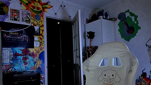 Sunny Mouse  online show from 15, 9, 2025