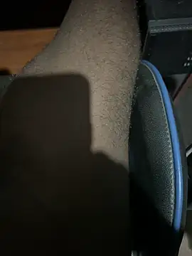 Yurt000 online show from 25, 1, 2025