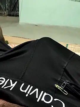 Snapshot of SILENT_FUCKER_01 chatting on 18, 2, 2025 SILENT FUCKER 01 online show from 18, 2, 2025