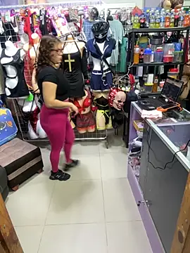 ROSALIALUCY online show from 8, 10, 2025