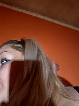 ducicsajsziii online show from 1, 3, 2026