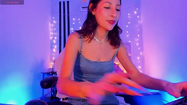 Snapshot of Gorgeous_Team chatting on 25, 2, 2026 Gorgeous Team online show from 25, 2, 2026