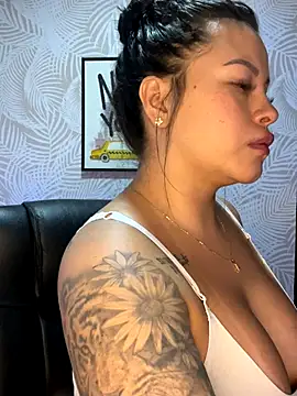 sexyyykloee online show from 4, 10, 2025