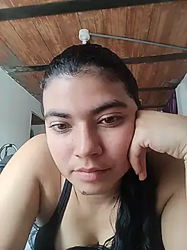 Snapshot of Danna_777 chatting on 28, 5, 2026 Danna 777 online show from 28, 5, 2026