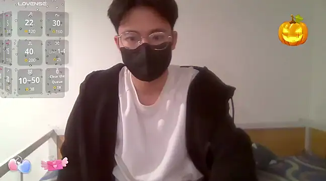 Snapshot of Gwencloudy chatting on 10, 2, 2025 Gwencloudy online show from 10, 2, 2025