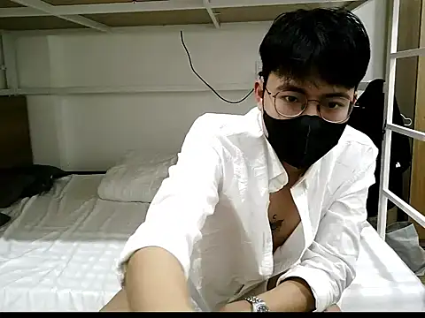 Gwencloudy online show from 22, 12, 2025