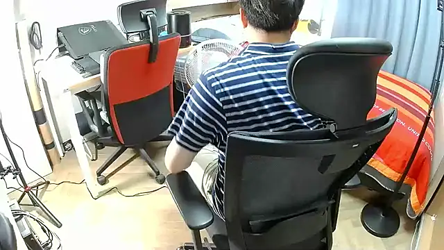 Snapshot of Jackvanlee chatting on 3, 7, 2026 Jackvanlee online show from 3, 7, 2026