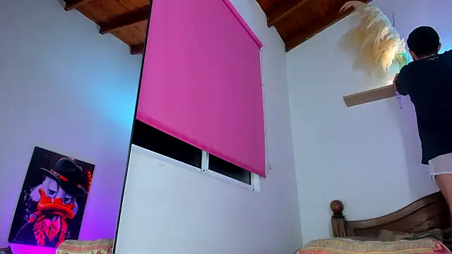 Juan Castano online show from 16, 10, 2025