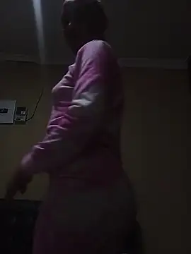 Snapshot of ShooingBunch chatting on 17, 2, 2026 ShooingBunch online show from 17, 2, 2026