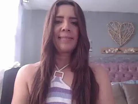 Snapshot of Victoria_meester chatting on 13, 12, 2024 Victoria meester online show from 13, 12, 2024