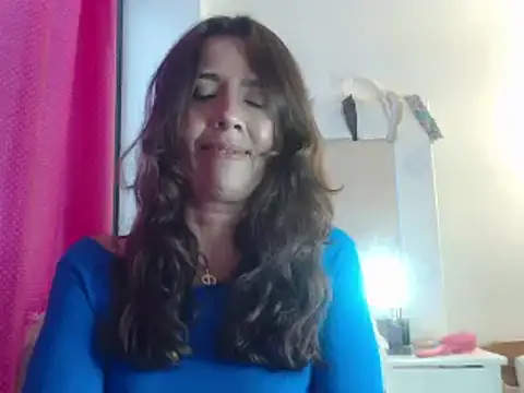 Snapshot of Victoria_meester chatting on 6, 1, 2025 Victoria meester online show from 6, 1, 2025