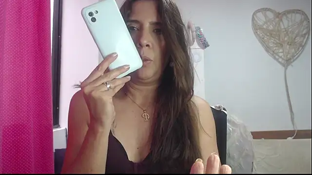 Snapshot of Victoria_meester chatting on 13, 1, 2025 Victoria meester online show from 13, 1, 2025