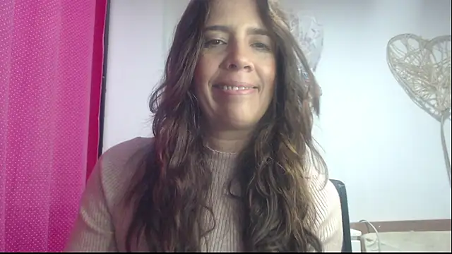 Snapshot of Victoria_meester chatting on 1, 2, 2025 Victoria meester online show from 1, 2, 2025