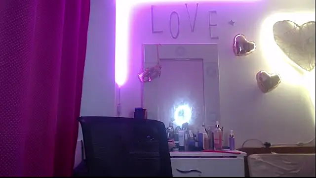 Snapshot of Victoria_meester chatting on 24, 2, 2025 Victoria meester online show from 24, 2, 2025