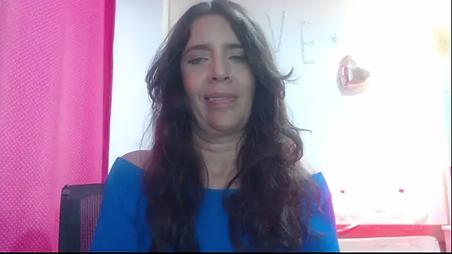 Snapshot of Victoria_meester chatting on 6, 3, 2025 Victoria meester online show from 6, 3, 2025