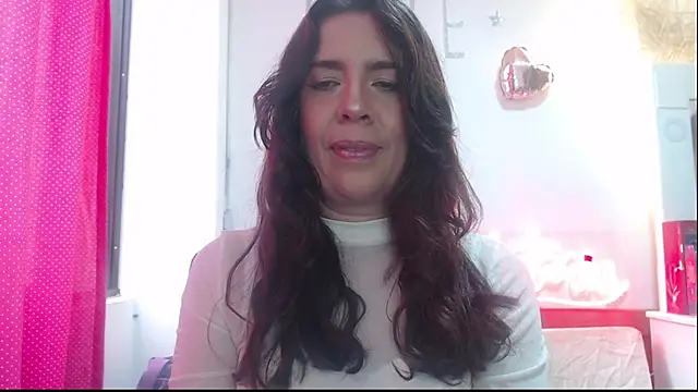 Snapshot of Victoria_meester chatting on 9, 3, 2025 Victoria meester online show from 9, 3, 2025