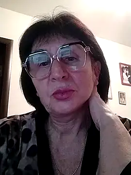 AlbinaXPretty online show from 15, 12, 2024