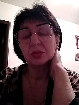 AlbinaXPretty online show from 2, 2, 2025