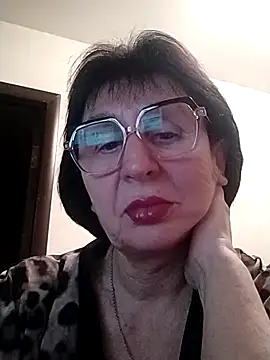 AlbinaXPretty online show from 5, 2, 2025