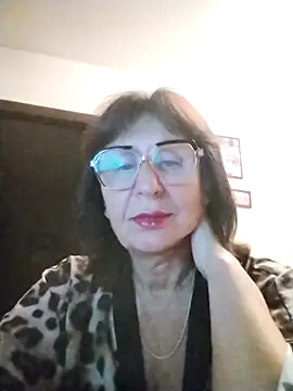 AlbinaXPretty online show from 13, 9, 2025