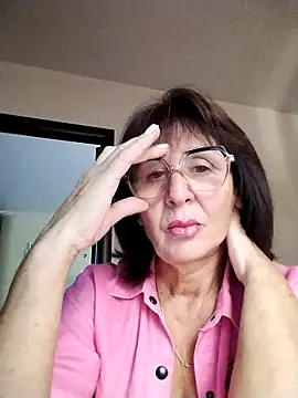 AlbinaXPretty online show from 28, 9, 2025