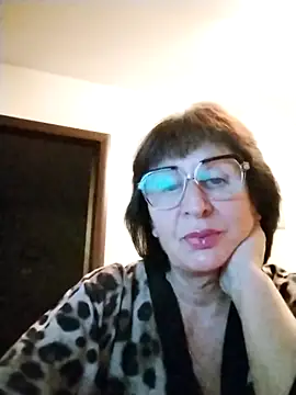 AlbinaXPretty online show from 21, 10, 2025