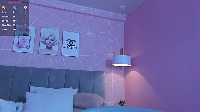 dolly zoe online show from 14, 2, 2025