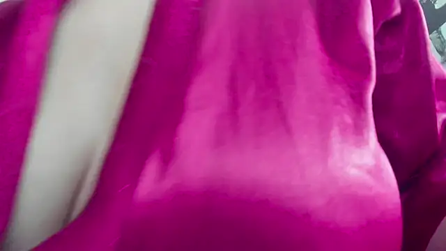 dolly zoe online show from 12, 3, 2025