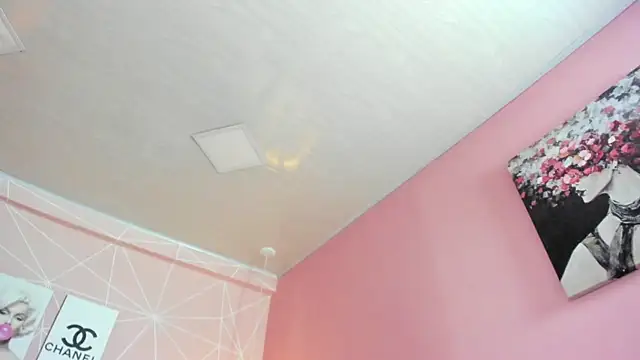 dolly zoe online show from 27, 11, 2025