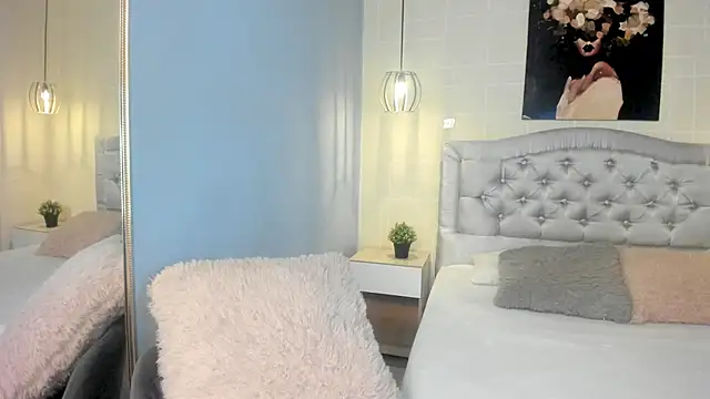 ayshel   online show from 11, 1, 2025