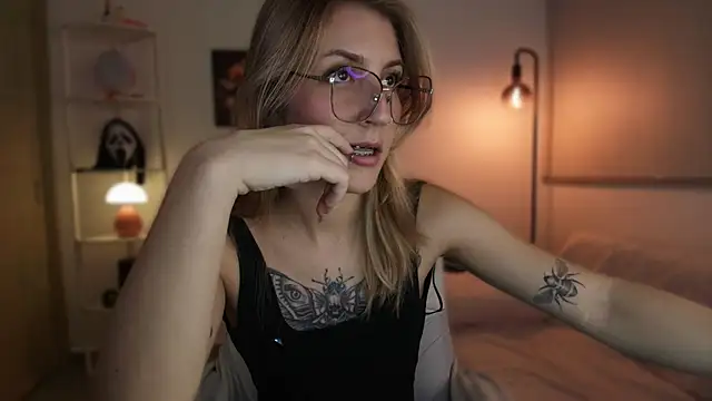 Dakotaa  online show from 17, 11, 2025