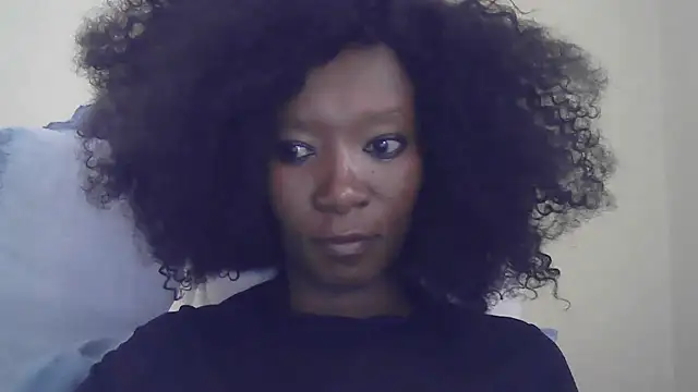 Snapshot of NikkiDickSavage chatting on 21, 2, 2025 NikkiDickSavage online show from 21, 2, 2025