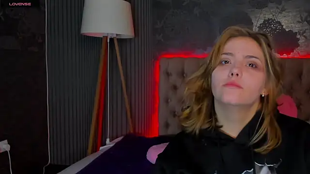 DellaRowe online show from 19, 11, 2025