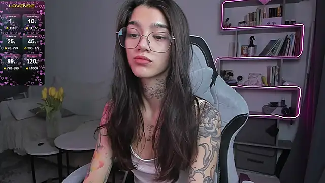 vinkitinkii online show from 11, 3, 2025