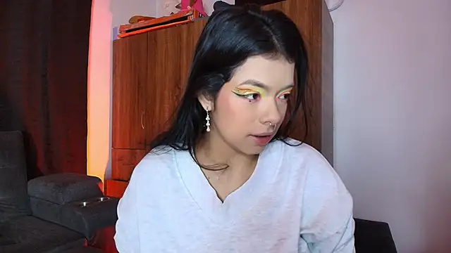 yungelitamor  online show from 12, 7, 2026