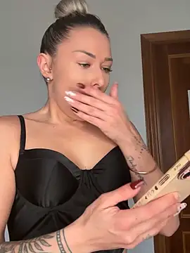 petrouchkaaa  online show from 12, 2, 2026