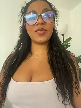 charlotteeruss online show from 22, 2, 2026