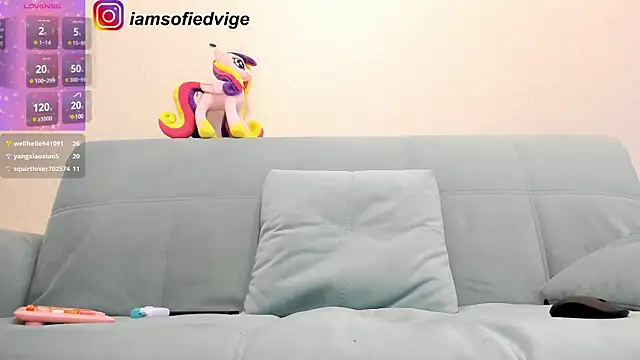 Snapshot of iamsofiedvige chatting on 5, 12, 2024 iamsofiedvige online show from 5, 12, 2024