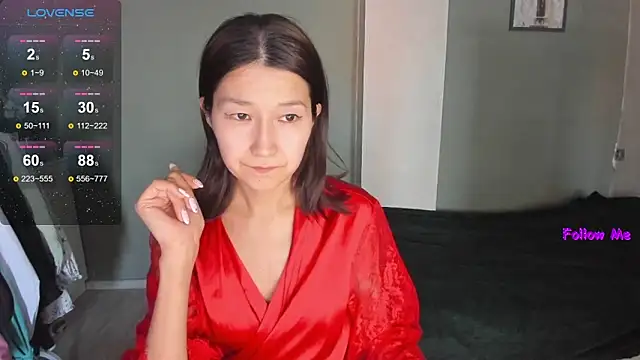 Snapshot of LeyylaStoone chatting on 2, 3, 2025 LeyylaStoone online show from 2, 3, 2025