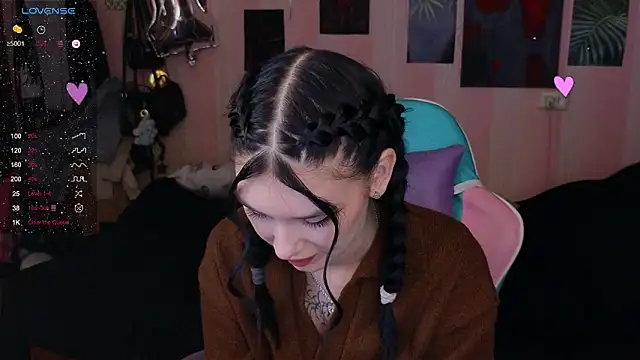 Snapshot of Amanda_Tender chatting on 6, 2, 2025 Amanda Tender online show from 6, 2, 2025