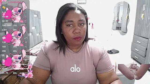 Snapshot of thickebonymilfF chatting on 10, 2, 2026 thickebonymilfF online show from 10, 2, 2026