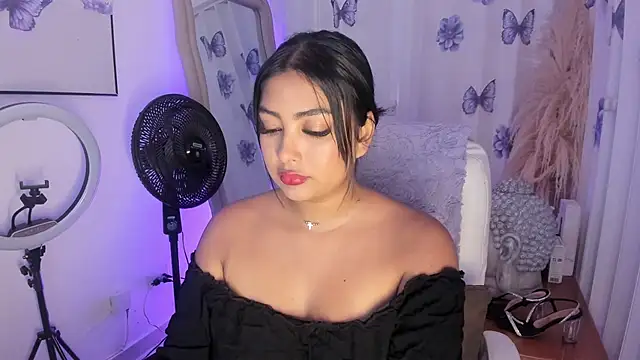 NatashaBrown12 online show from 26, 5, 2026