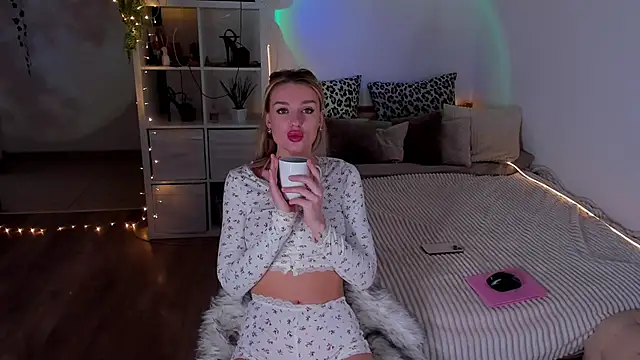 MissLovex online show from 28, 2, 2025