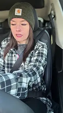 LadyLena1 online show from 5, 2, 2026