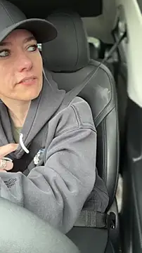 LadyLena1 online show from 29, 3, 2026