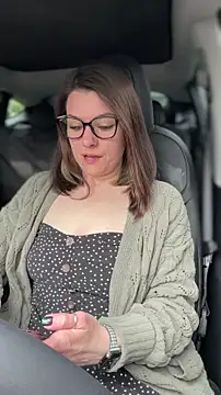 LadyLena1 online show from 1, 4, 2026