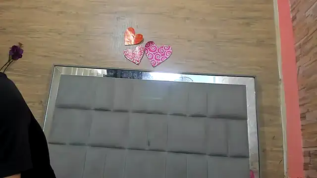 chicasirbo online show from 24, 2, 2025